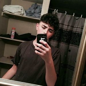 Meet your Posher, Jesse